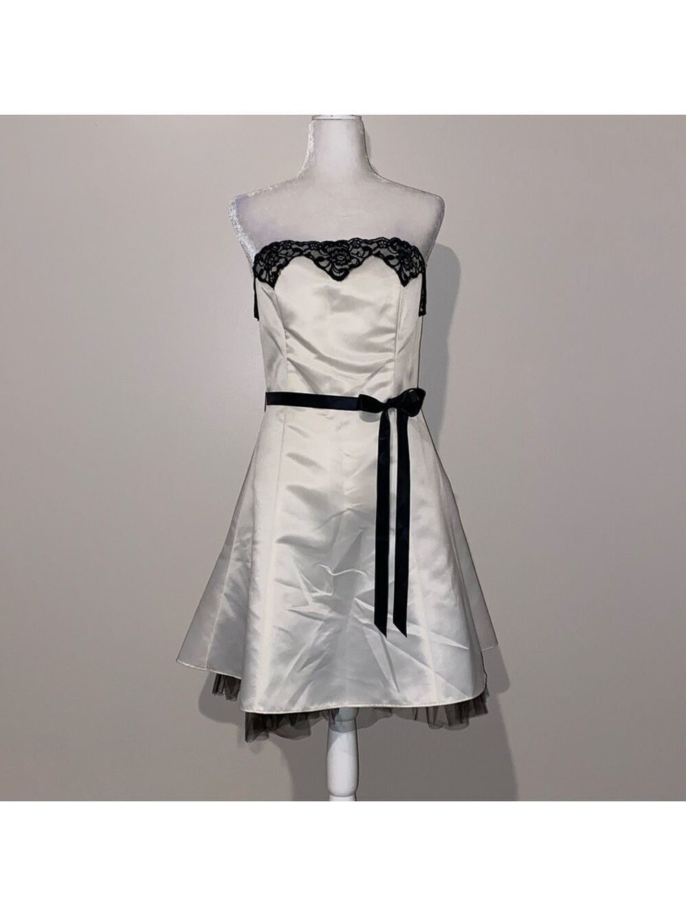 Jessica McClintock vintage white satin mini party dress